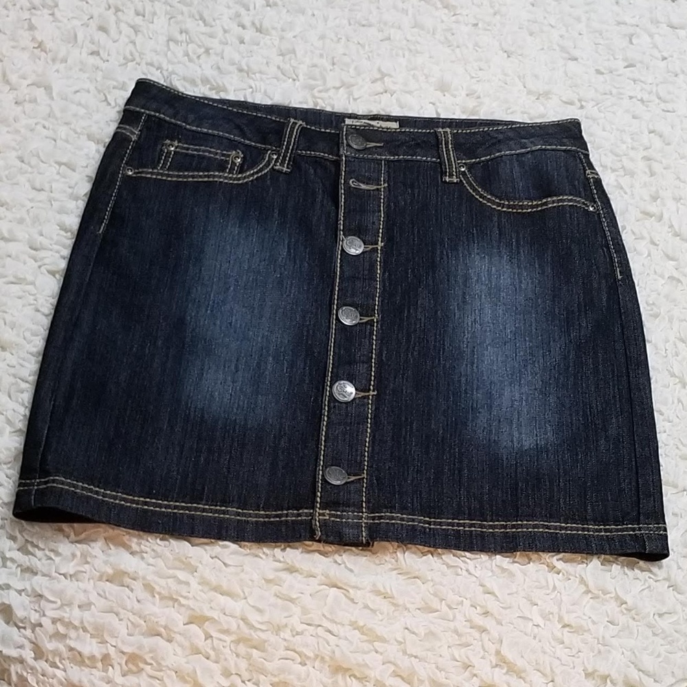 Earl Jeans Denim Mini Skirt